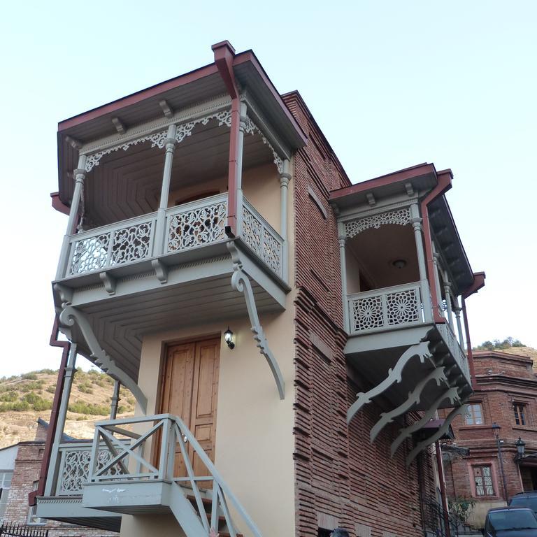 Anano Apartment On Botanikuri Тбілісі Номер фото