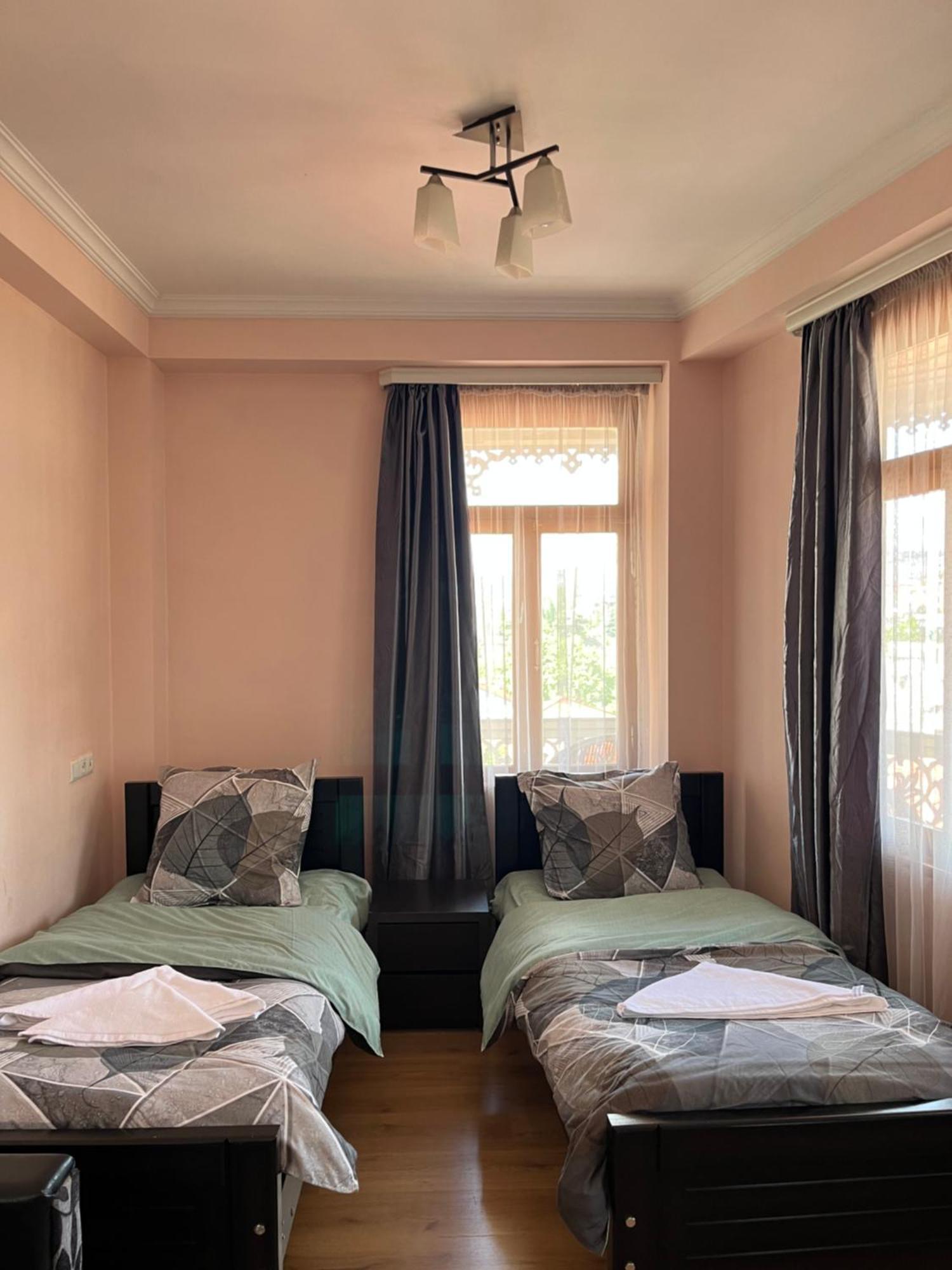 Anano Apartment On Botanikuri Тбілісі Екстер'єр фото