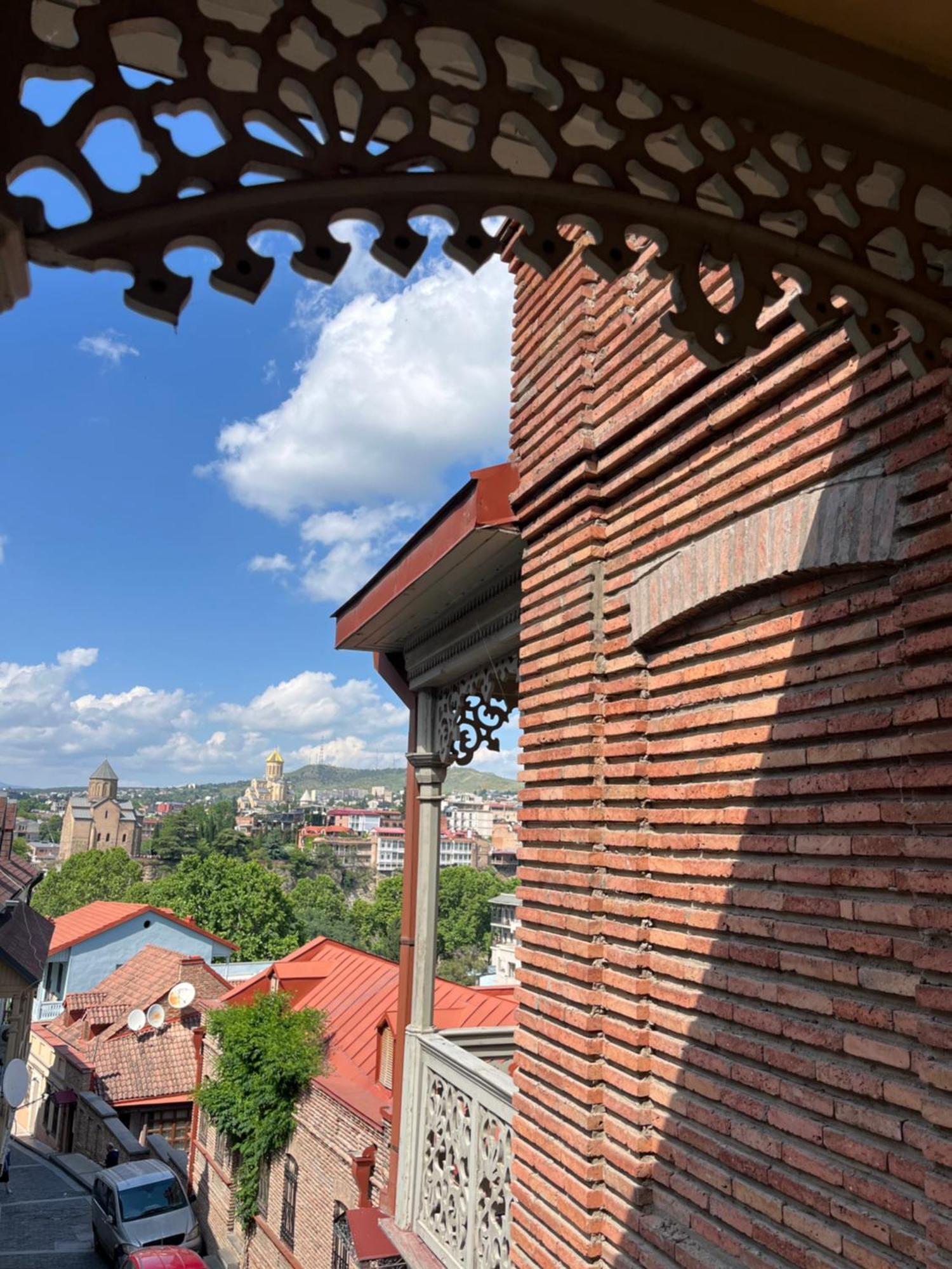 Anano Apartment On Botanikuri Тбілісі Екстер'єр фото