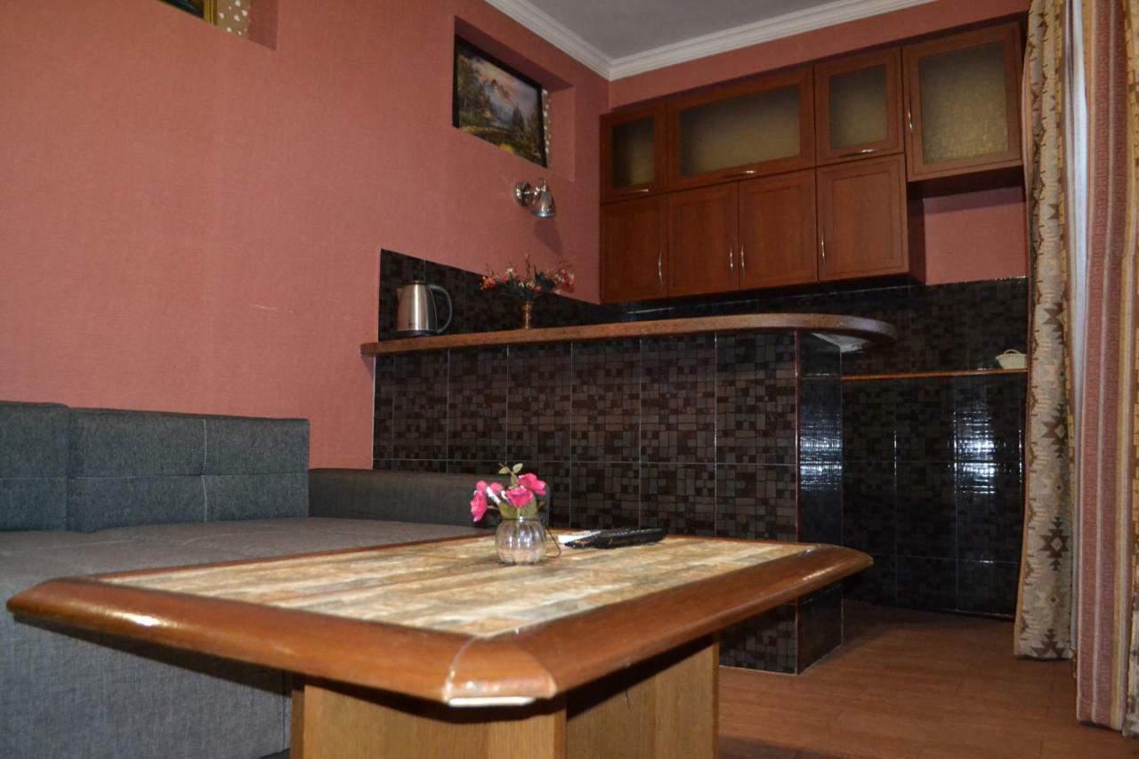 Anano Apartment On Botanikuri Тбілісі Екстер'єр фото